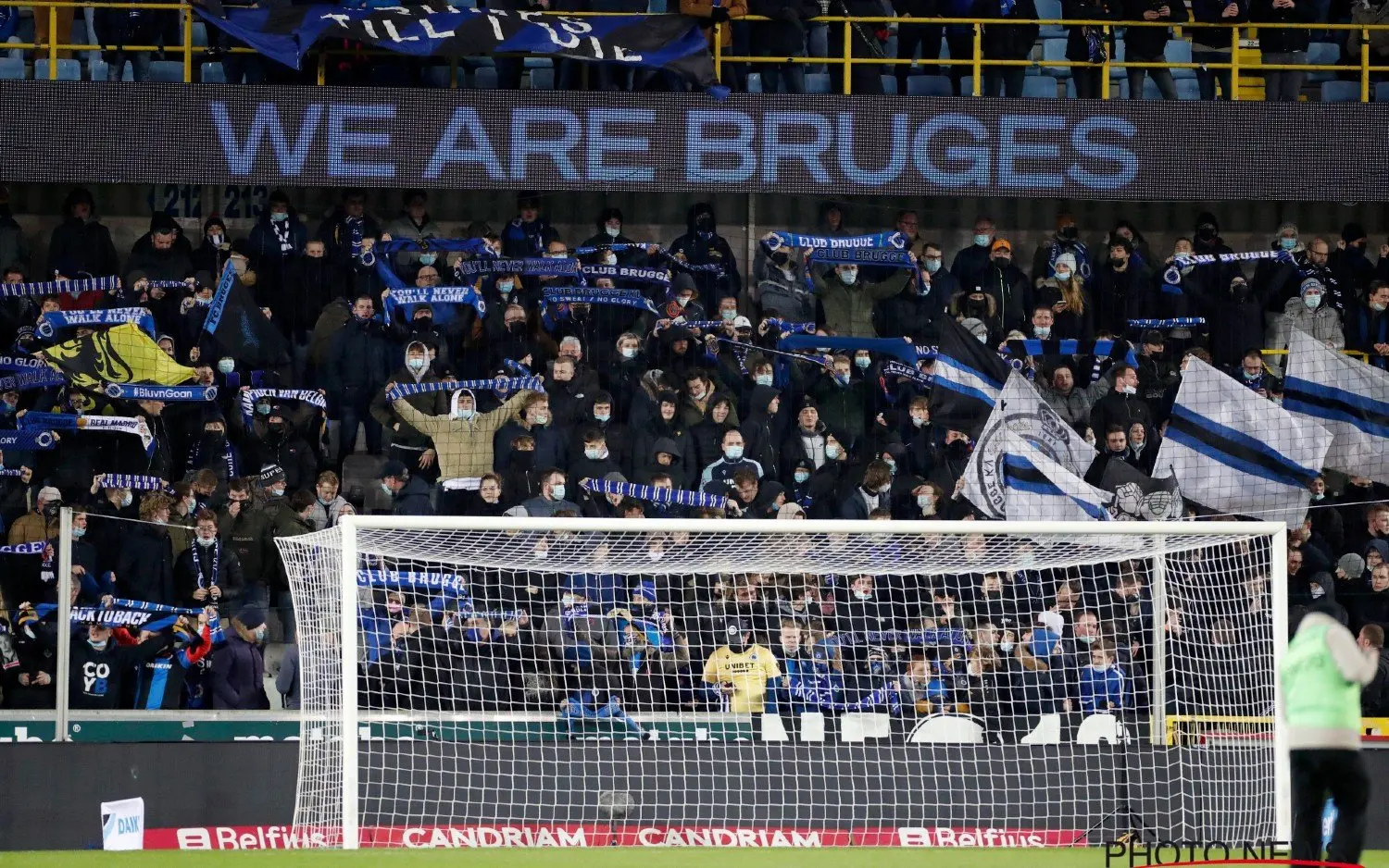 220215clubfans
