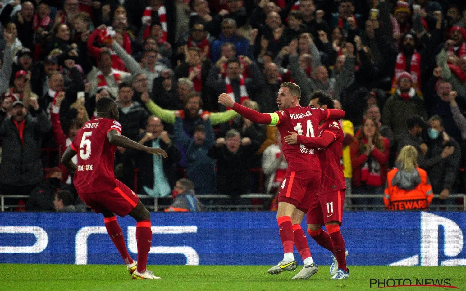 220427liverpoolviert