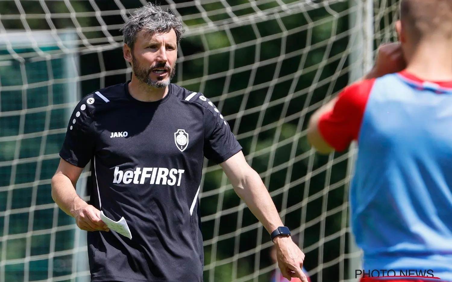 220708markvanbommel