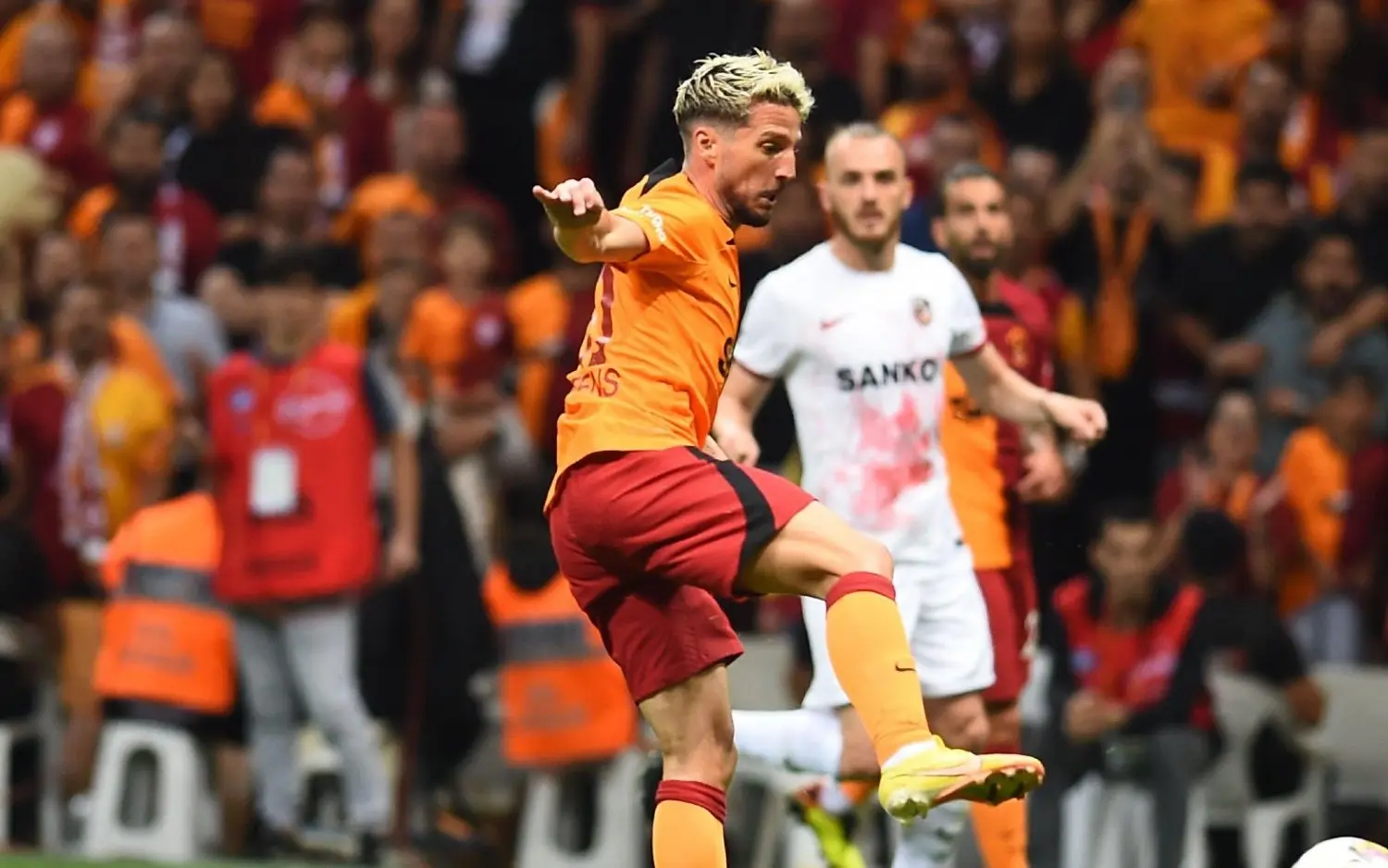 220907driesmertens