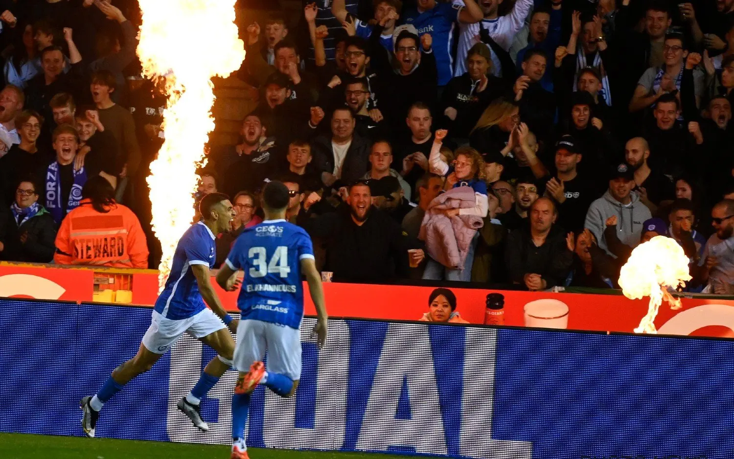 221028krcgenkviertvuur