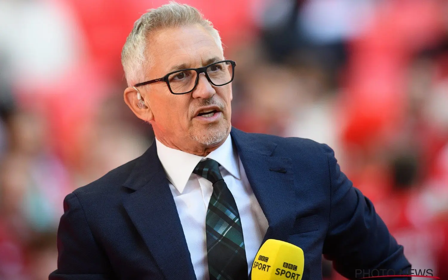 221125garylineker