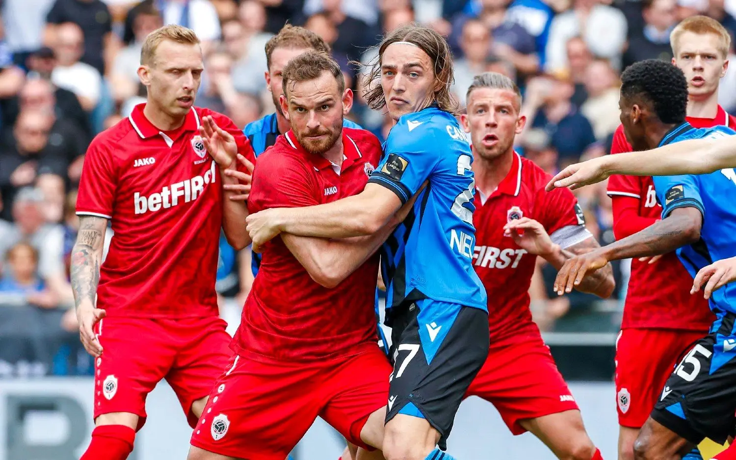 230521clubbruggeantwerpjanssennielsenalderweireld