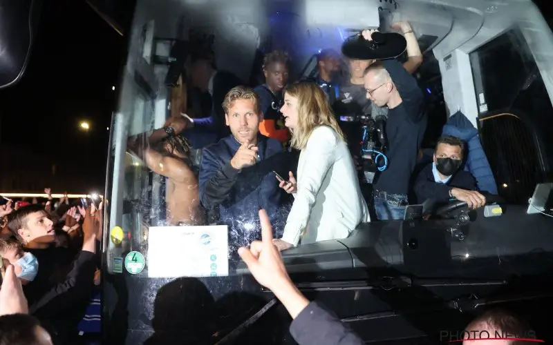 clubbruggetitelvieringbus