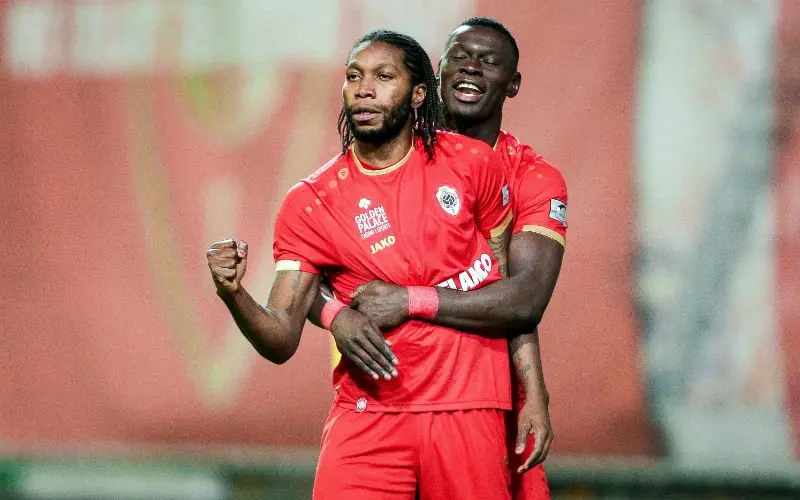 mbokani 10
