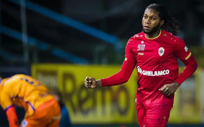 mbokani 8