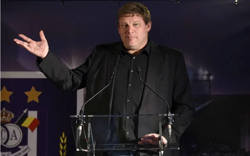 vanhaezebrouck1 1