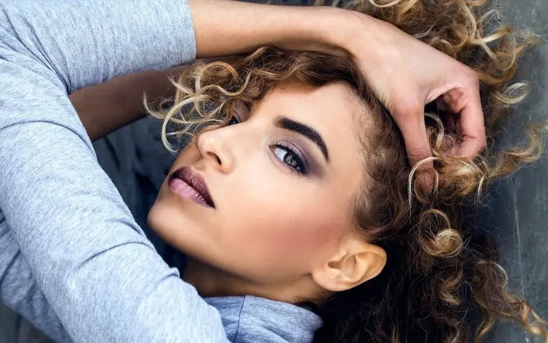 yasmineboukra210615