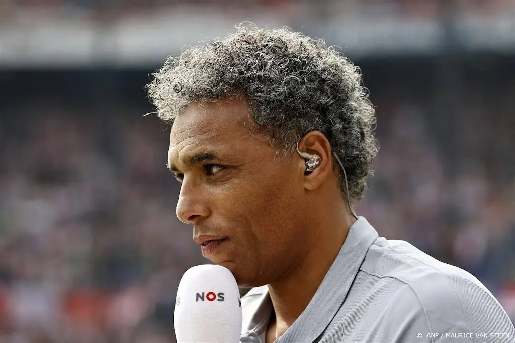 advocaat steijn geeft van hooijdonk tot en met vrijdag de tijd1692113812