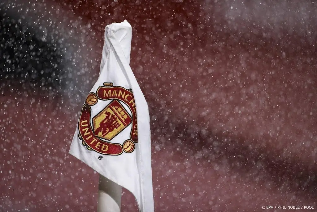 bankier uit qatar doet verbeterd bod op manchester united1679522009