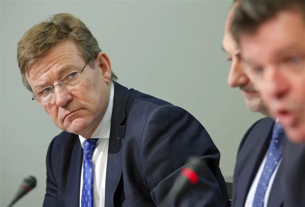 belastingdiensten onderzoeken panama papers1459744172