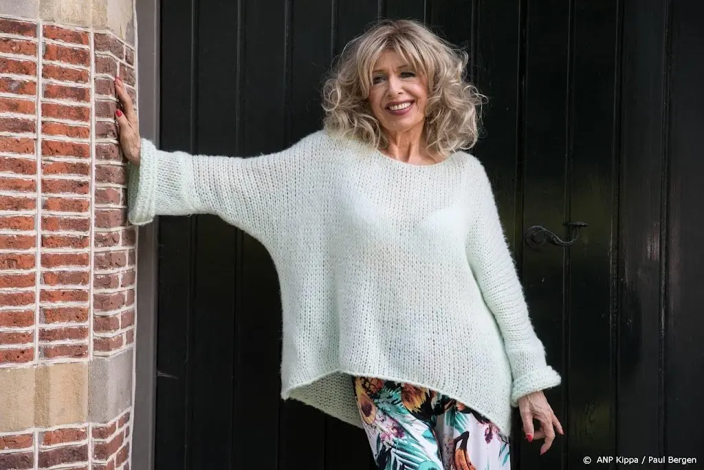 bonnie st claire heeft lichamelijk ingeleverd door drankgebruik1660380022