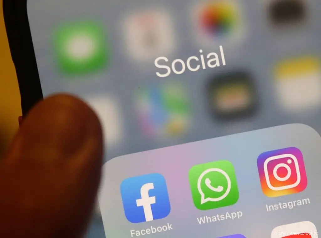 britse miljoenenboete facebook na overtreden regels onderzoek1634726422