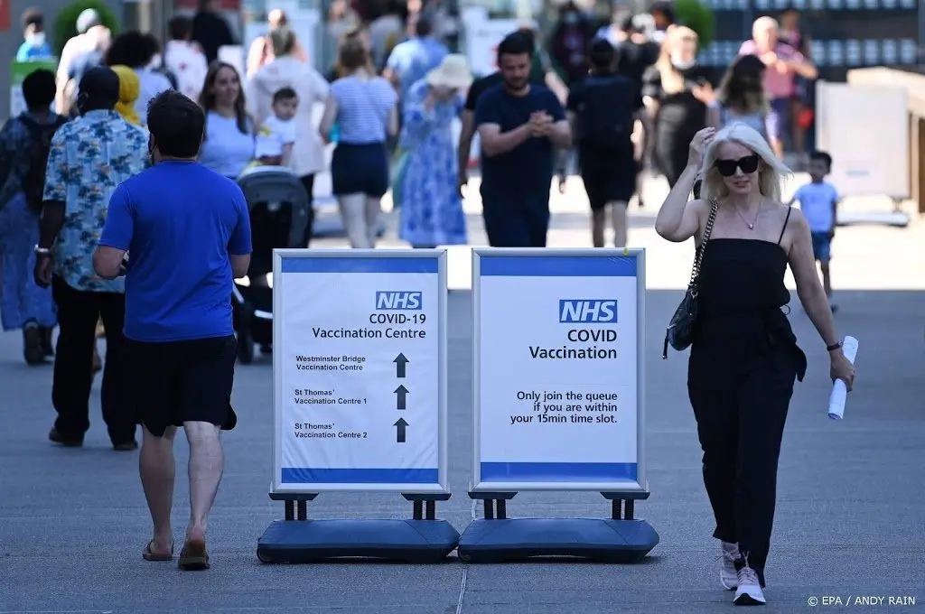 britse werknemers zitten massaal thuis door pingdemic1626691942