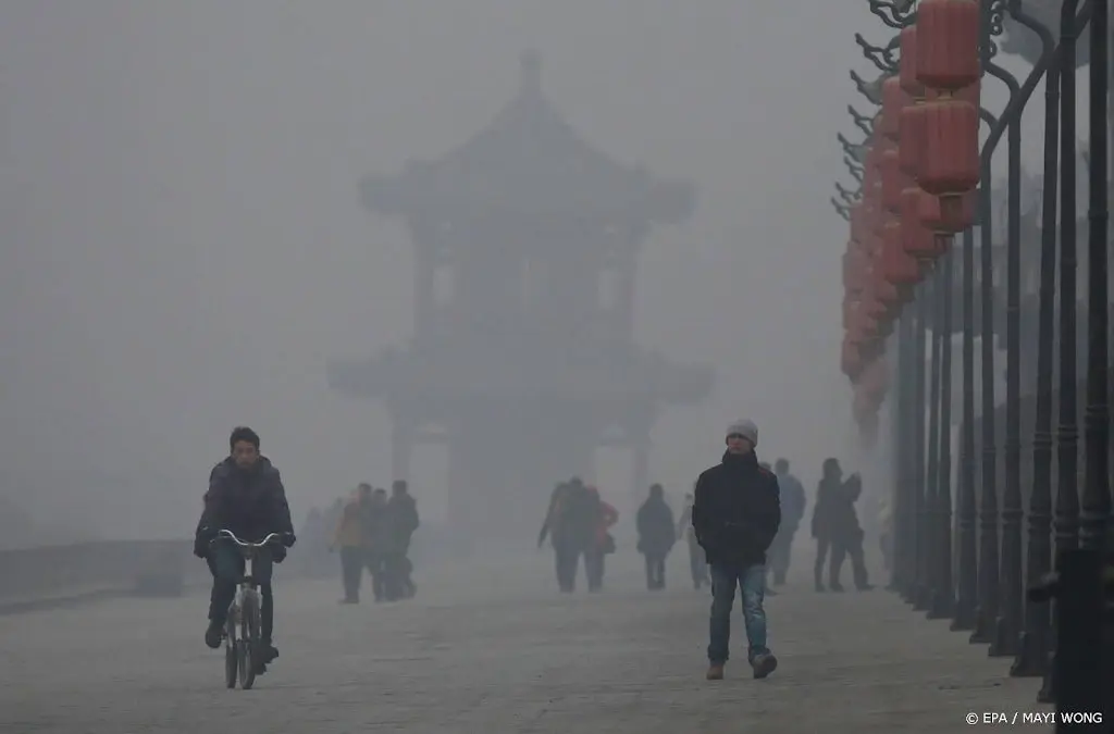 chinese autoriteiten desinfecteren hele stad xian1640591849