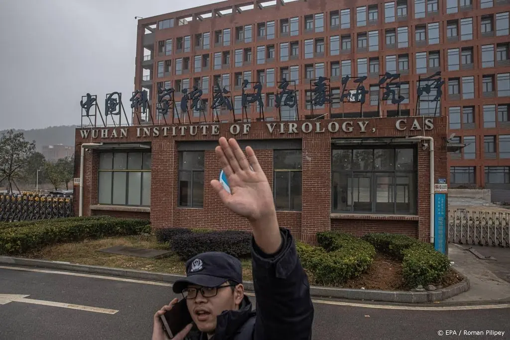 chinese labmedewerkers hadden coronaklachten voor uitbraak1621801935