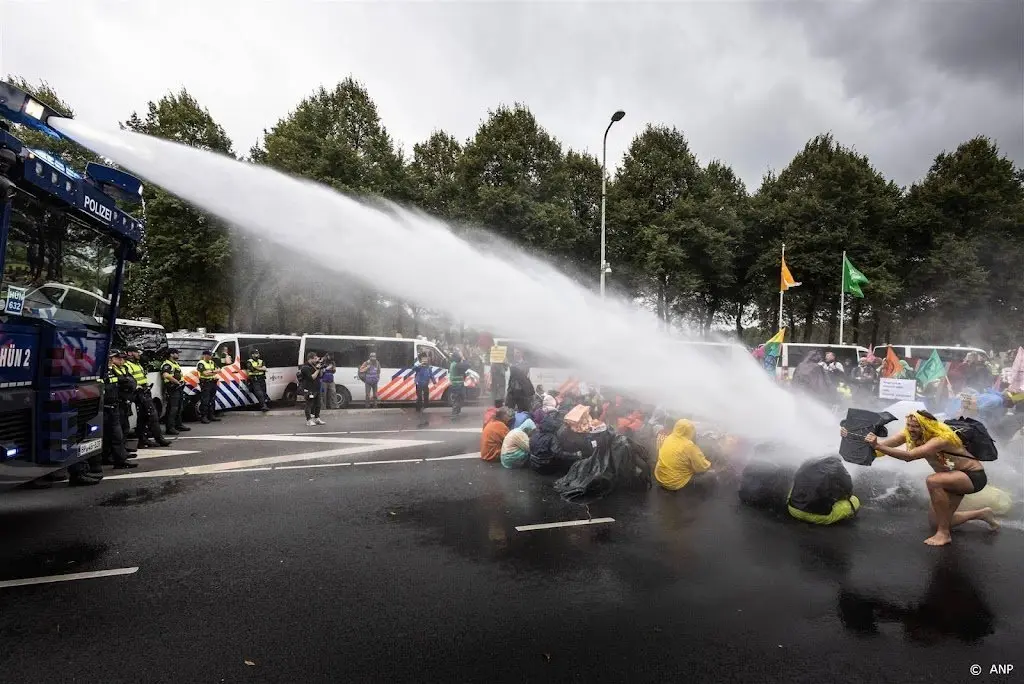 duitse klimaatactivisten willen zich aansluiten bij blokkade a121696041626