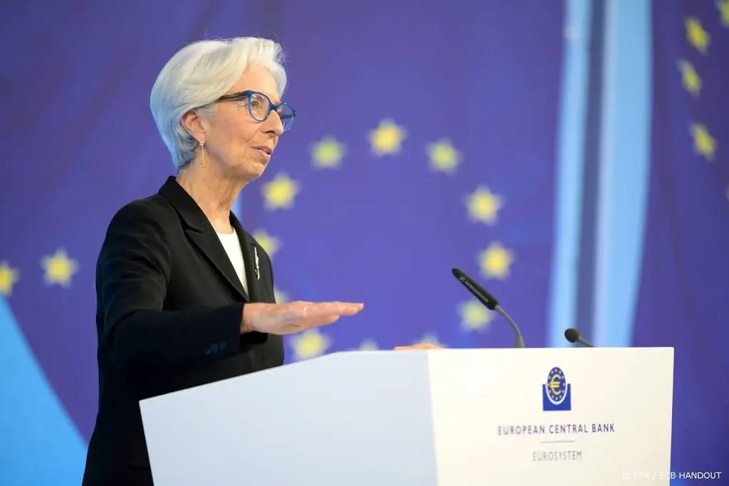 ecb baas lagarde economie eurozone loopt nog steeds op krukken1618413382