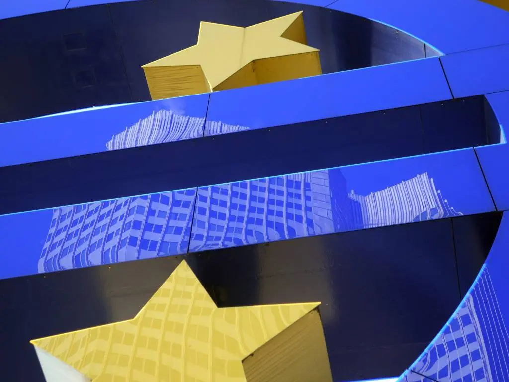 economie eurozone groeit iets trager1540894578