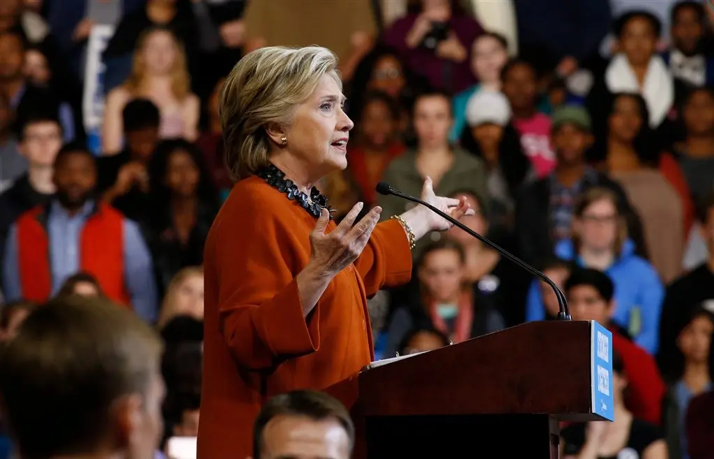 fbi mag e mail van clinton onderzoeken1477876646
