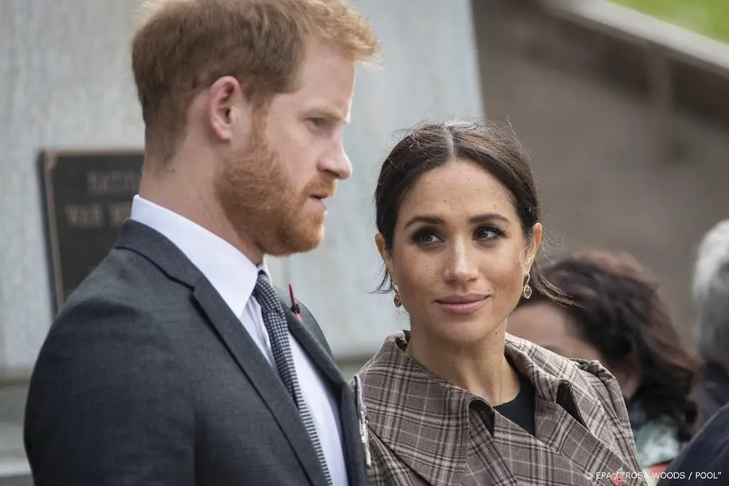 harry en meghan vullen opnieuw voorpaginas britse kranten1579423218