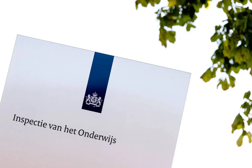 inspectie onderwijsprestaties blijven dalen1523435292