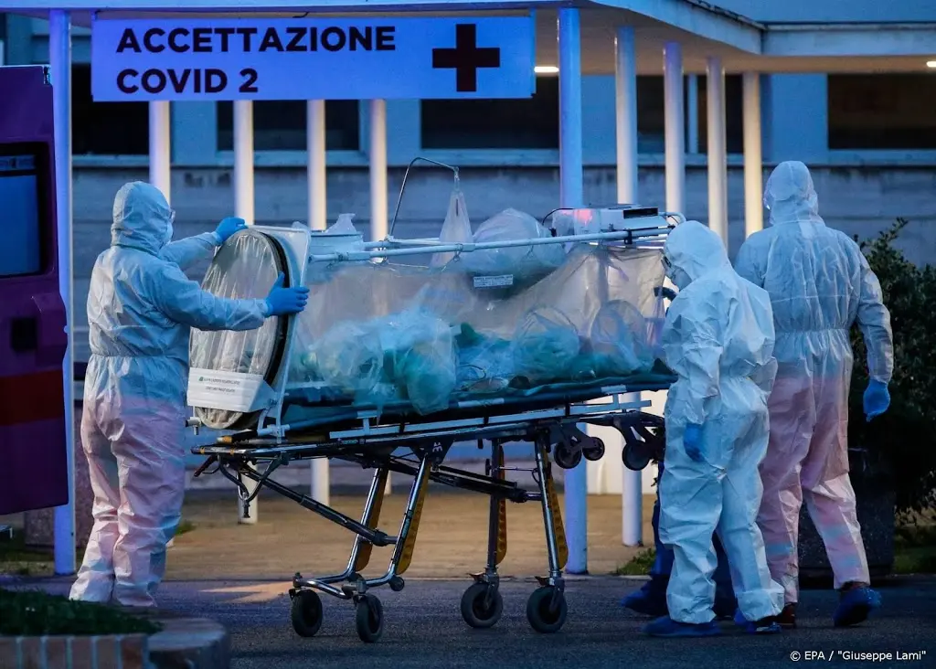 italie ziet hoogtepunt virusbesmettingen naderen1584443527