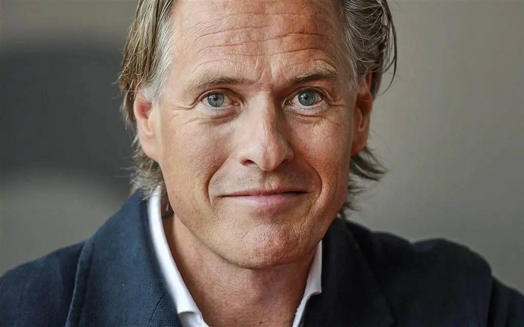 jort kelder komt met discussieprogramma1479038453