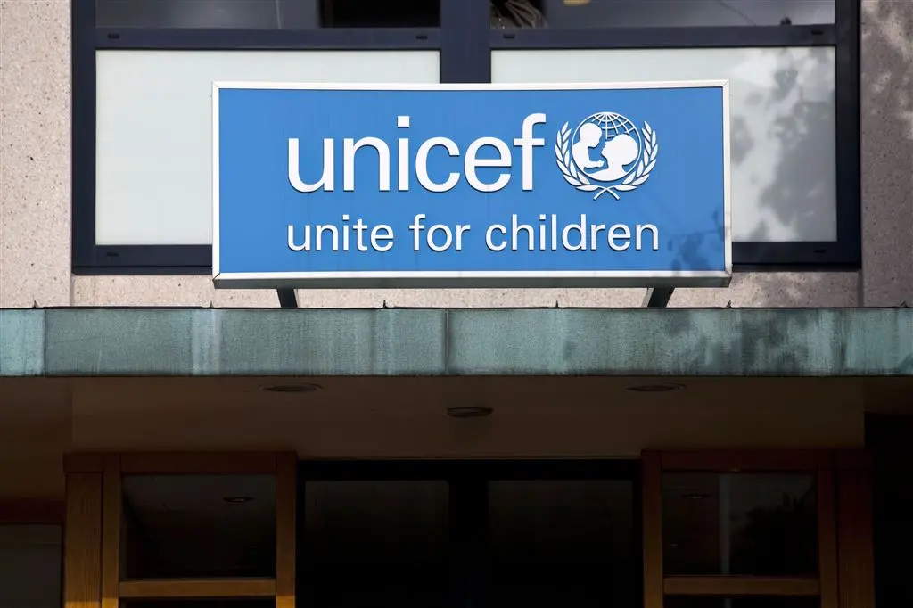 kindvluchtelingen massaal alleen naar italie1484306412