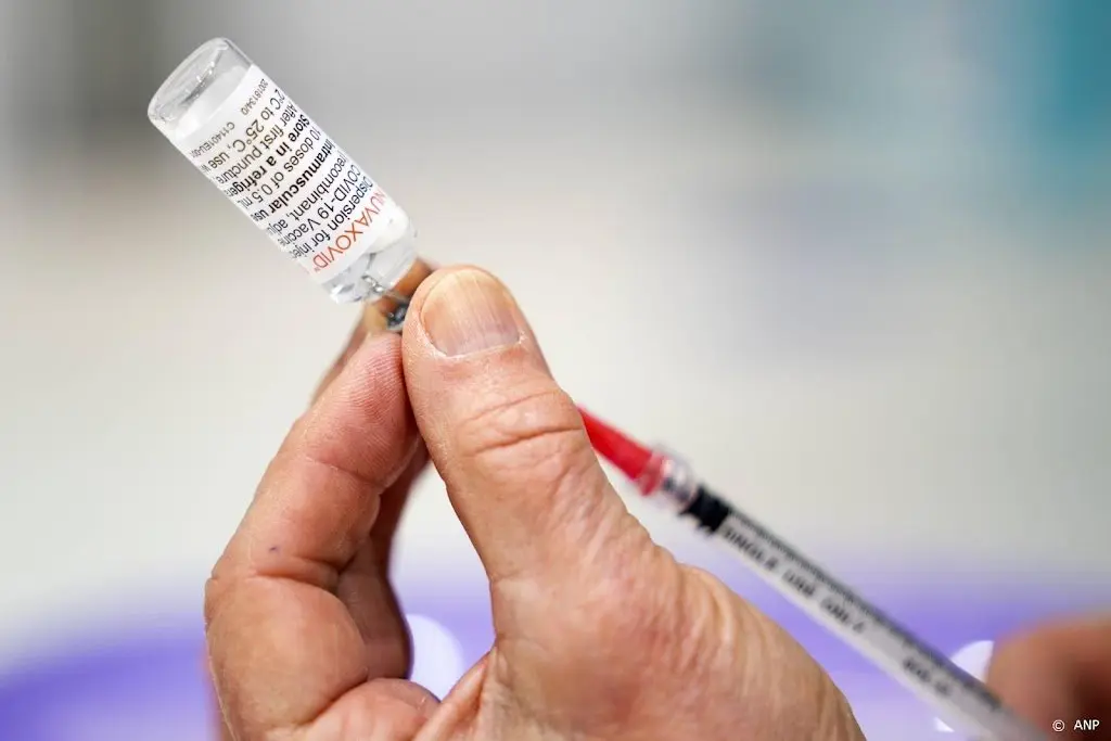 kuipers laat rivm en ggden vaccinatiecampagne voorbereiden1656947533