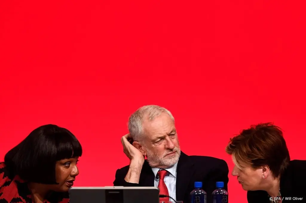 labour dubt over tweede brexitreferendum1551130576