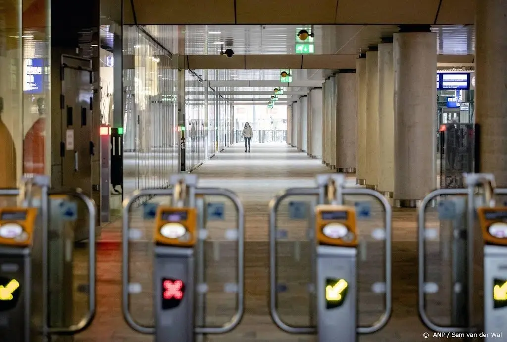 man die ex voor metro duwde weet het niet meer precies1643715646
