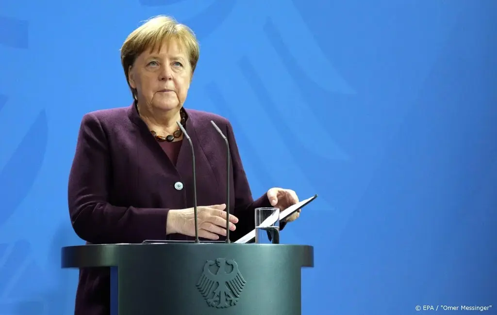 merkel samenleving geplaagd door gif van haat en racisme1582200486
