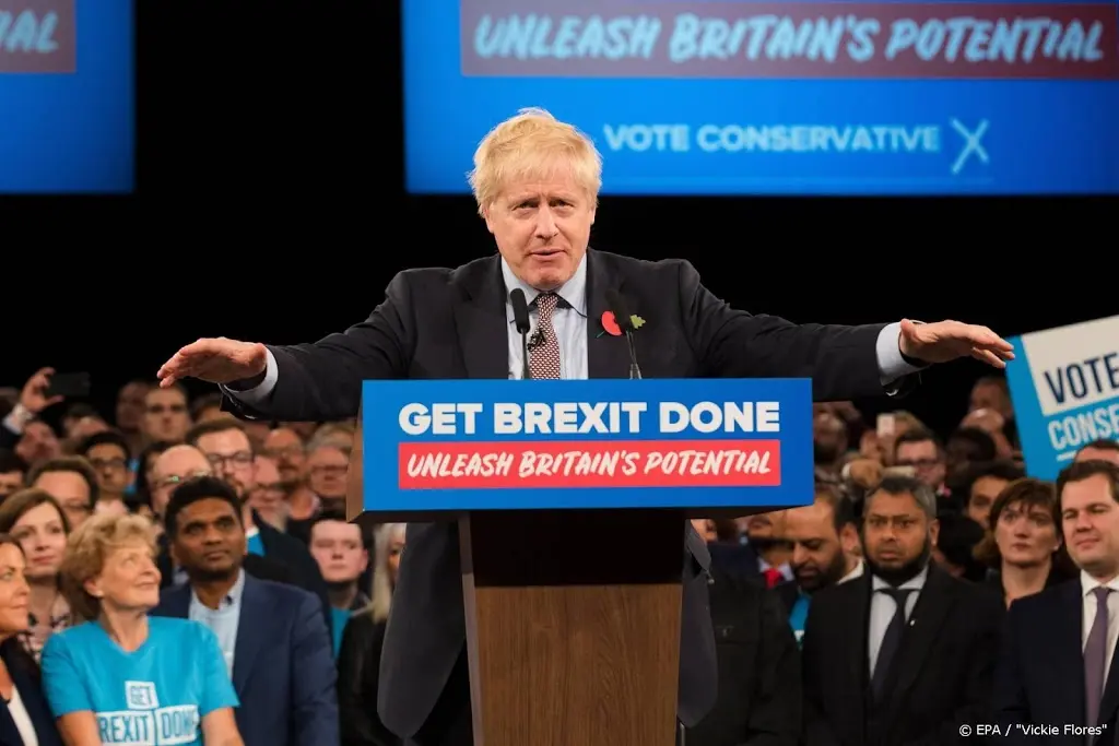 ophef om uitstel onderzoek naar britse premier1573372814