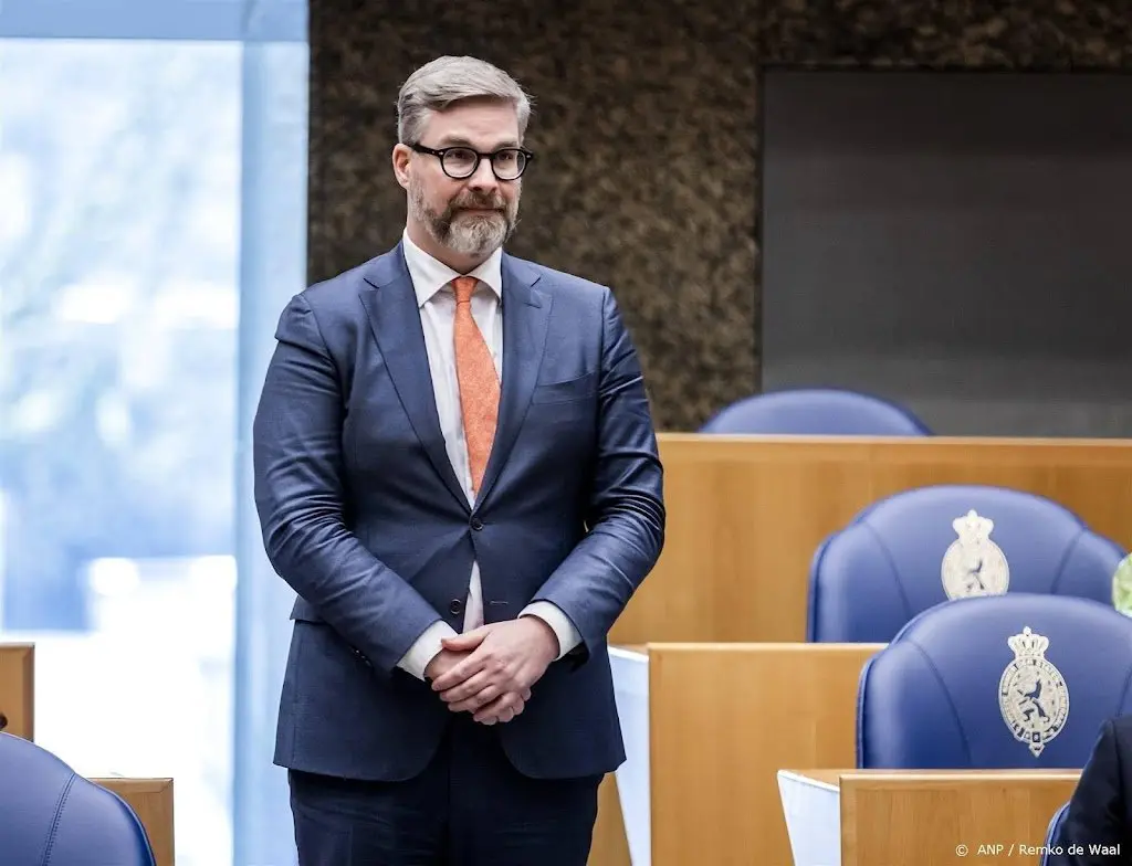 oud d66er smeets ziet af van kortstondige rentree als kamerlid1697789298