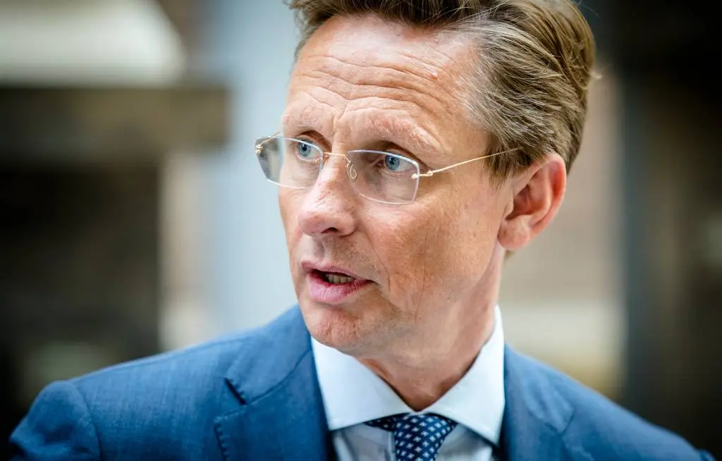 oud medewerkster vvd spreekt ten broeke tegen1535640975