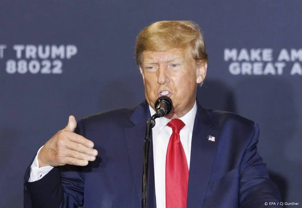 oud president trump aangeklaagd om opslag geheime documenten1686270560