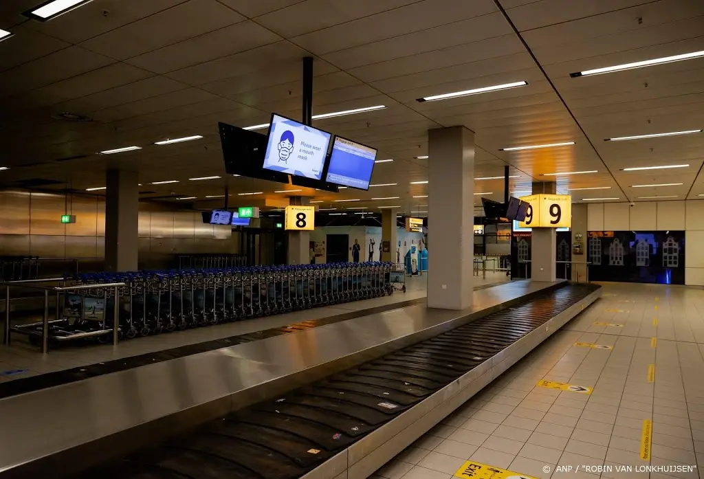 passagiers met corona op 38 aankomende vluchten op schiphol1594978084