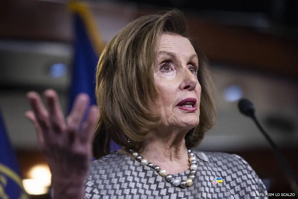 pelosi congres vs overweegt verbod op russische olie1646624219