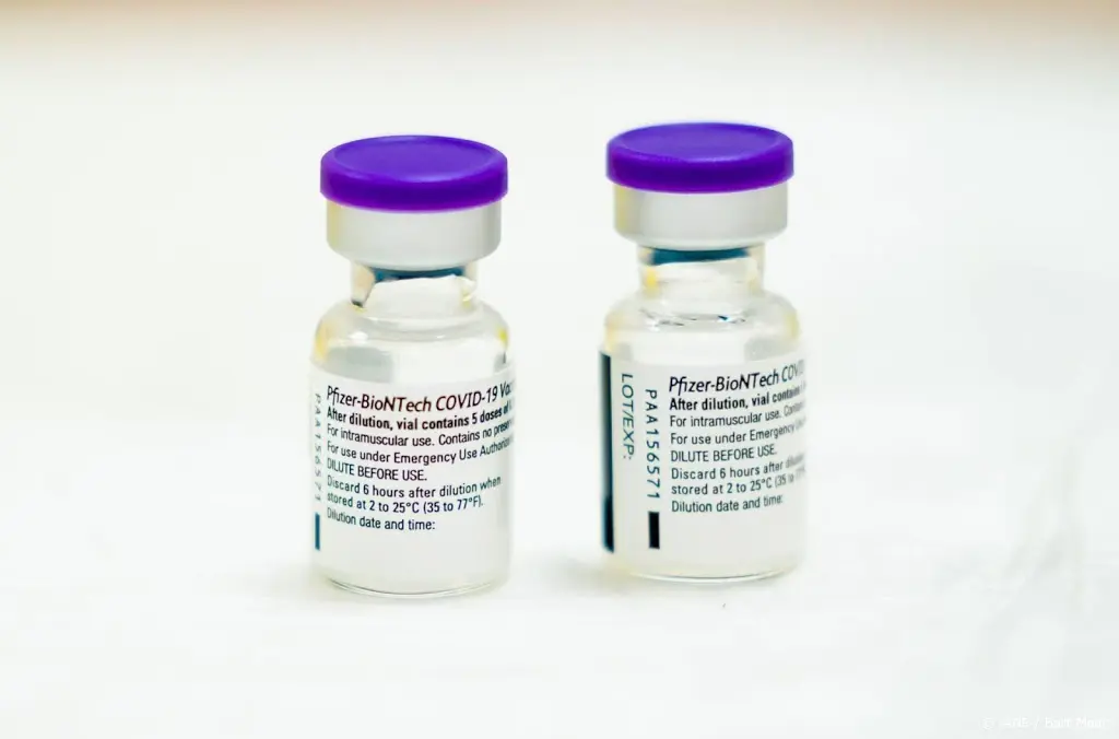 pfizer biontech levert vervroegd 50 miljoen doses in eu1618403292