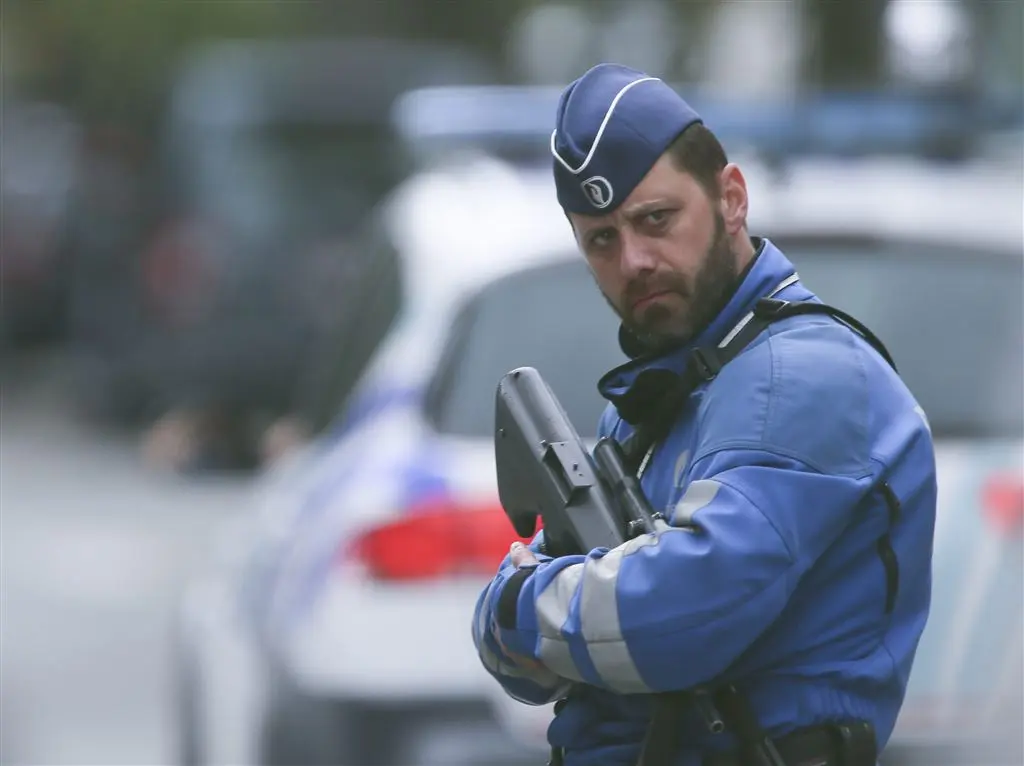 politie belgie pakt twaalf terreurverdachten1466234000