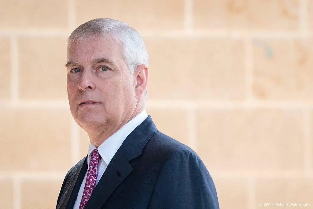 politie in londen gaat zaak prins andrew opnieuw bekijken1628823631
