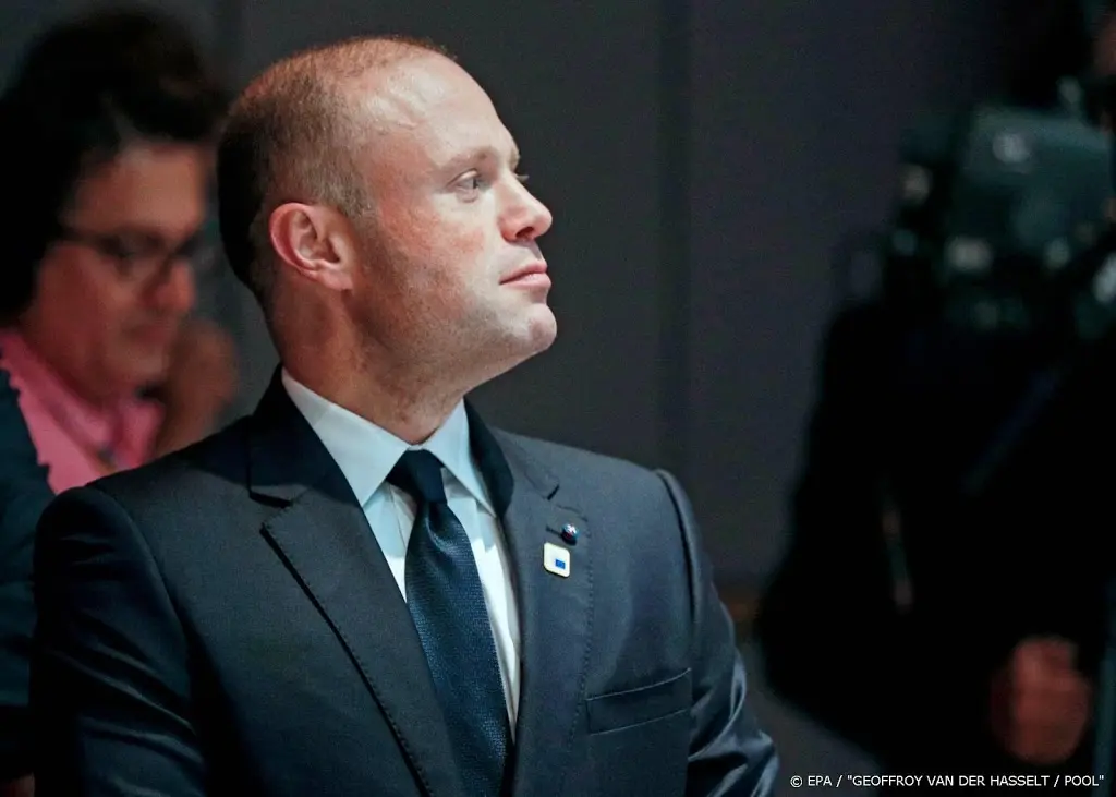 premier malta kondigt aftreden officieel aan1575231130