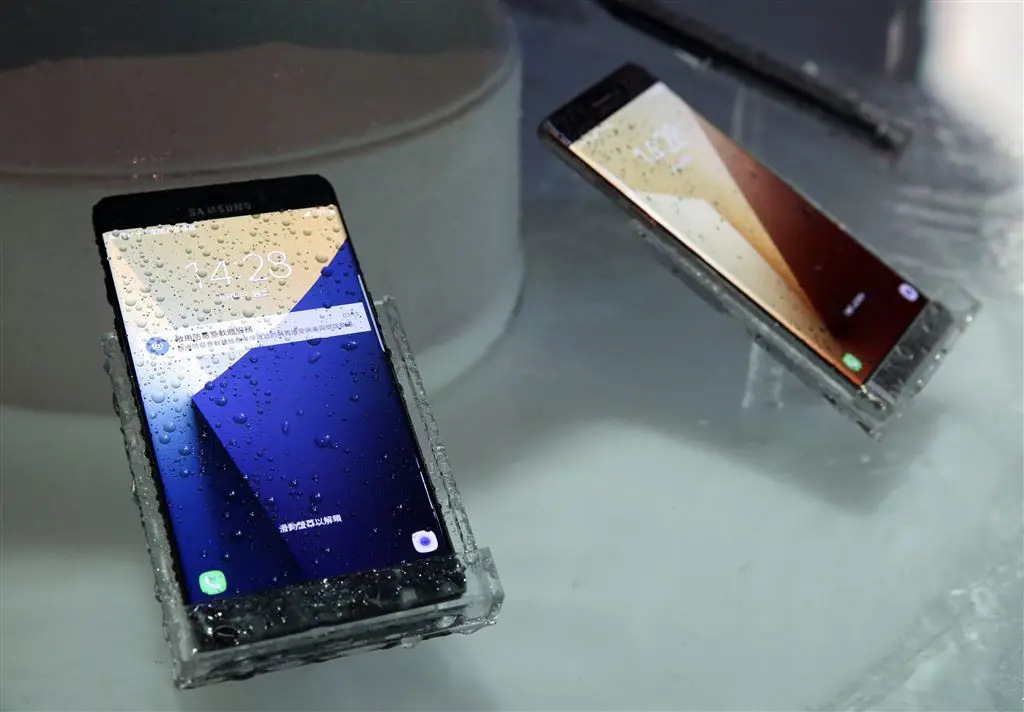 samsung roept galaxy note 7 wereldwijd terug1472807320