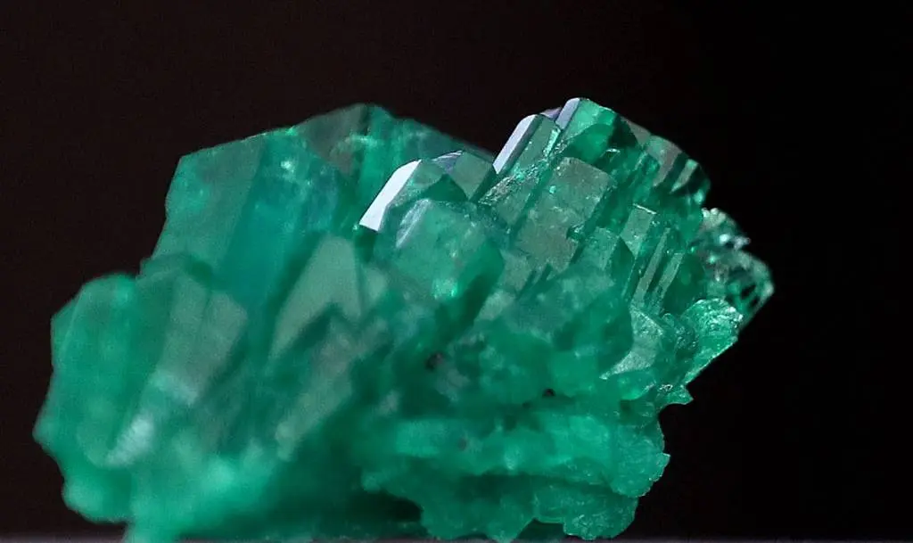smaragd van 11 kilo gevonden in zambia1540990096