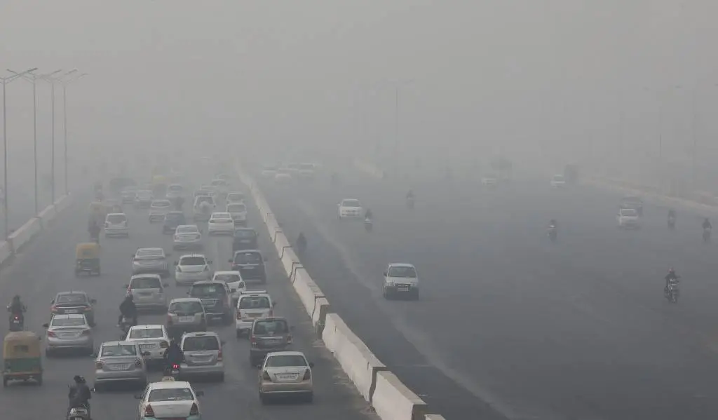 smog delhi te dik om met helis te bestrijden1510649050