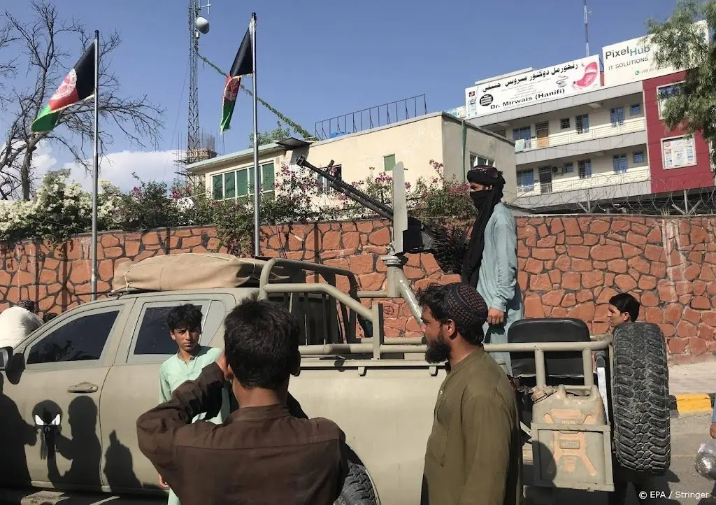 taliban zeggen belangrijkste punten kabul in handen te hebben1629098501