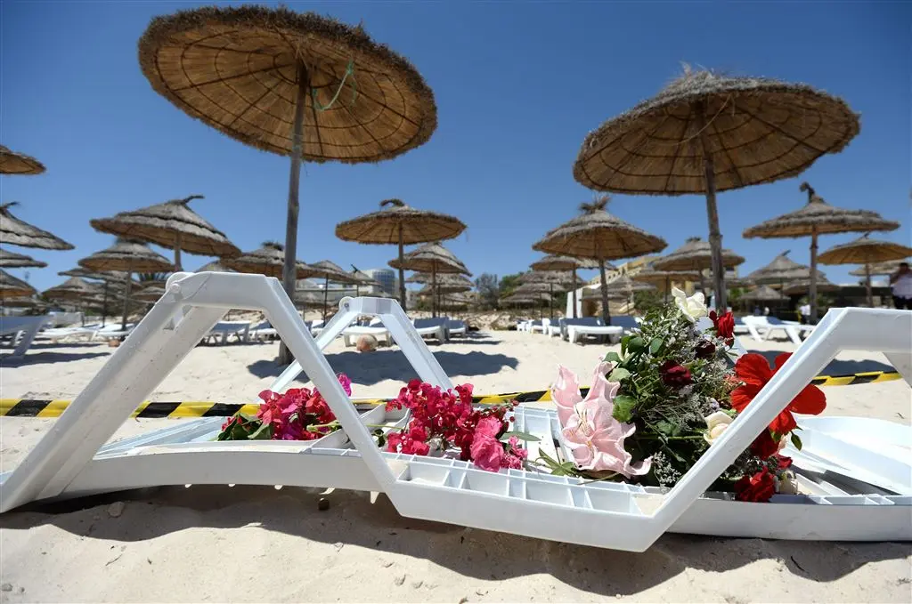 tien doden sousse geidentificeerd1435405448