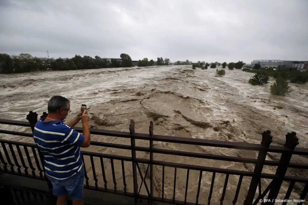tien vermisten na overstromingen in regio nice1601695498