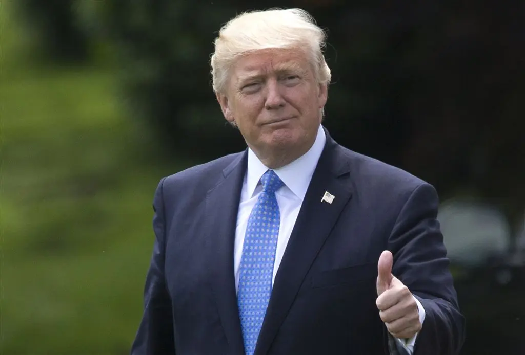 trump aangekomen in saudi arabie1495265083